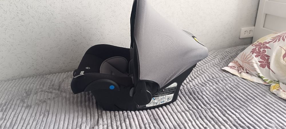 Срочно продам автолюльку