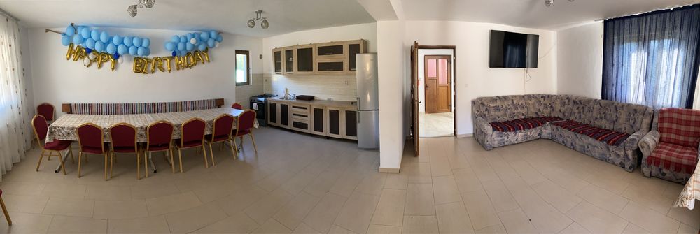Închiriez cabana cu Piscina si ciubar