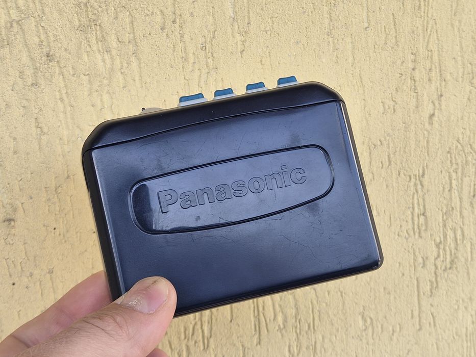 Walkman Panasonic autorecers si radio