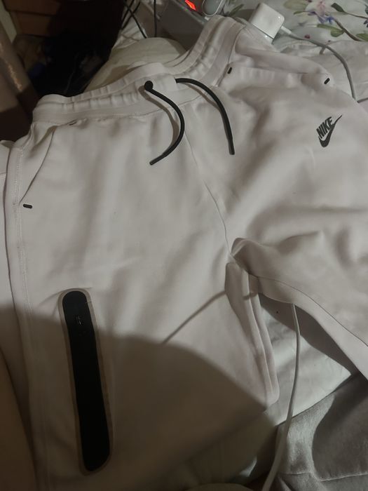 Чисто нов Антънг на NIKE