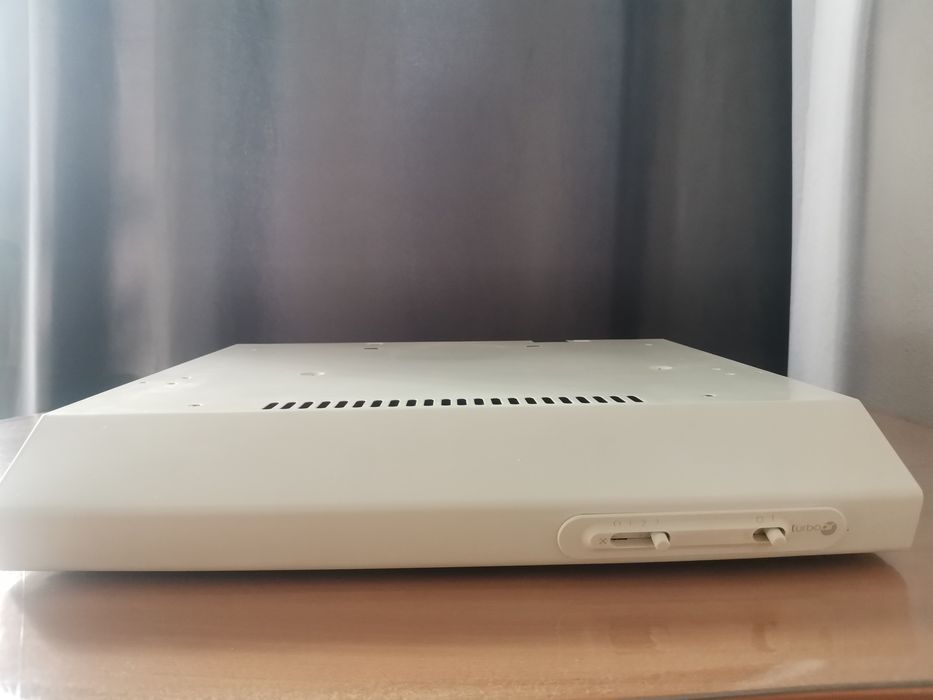 Продам вытяжку в отличном состоянии