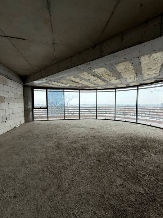 Сдаётся в аренду помещение тип Open-space 155м² есть подземный паркинг