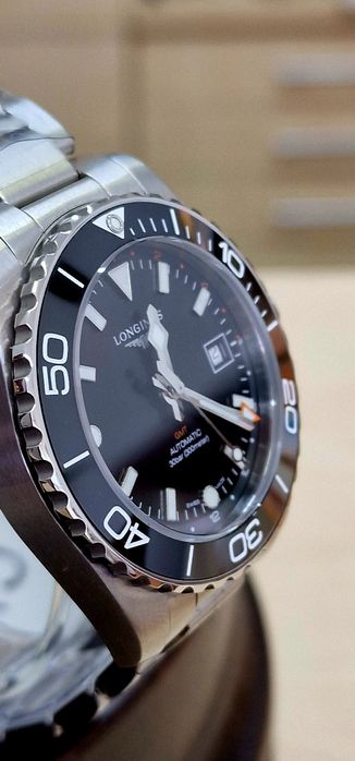 Longines HydroConquest GMT - 41 mm.