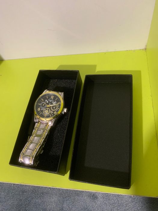 Ceas bărbătesc nou sigilat