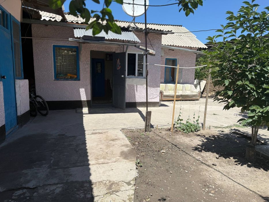 Продается участок 4 сотки в Яшнабадском р-н(ориентир: круг М. Ашрафий