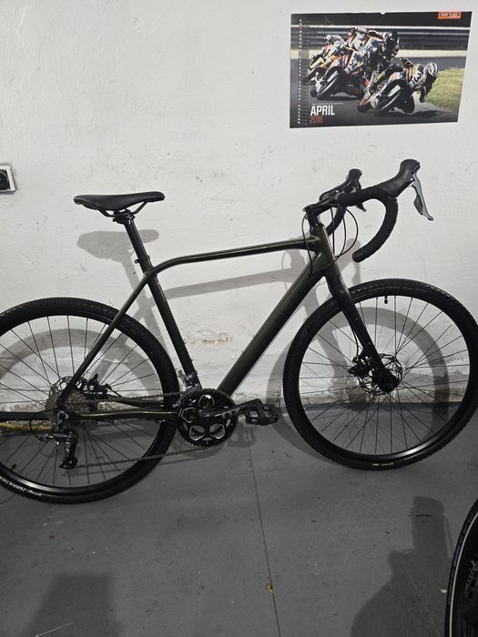 Шосеен,гравел,трекинг ,карбонов canyon, specialized, Stevens, giant