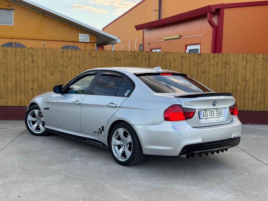 BMW 3 Series 2010 — imagine 3