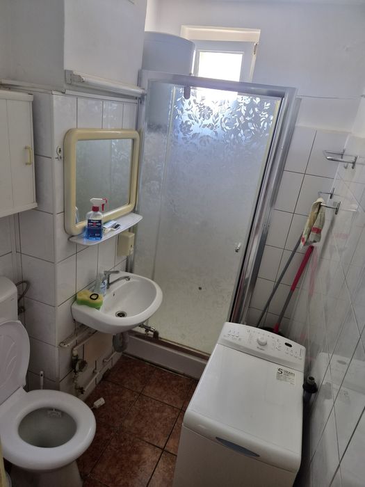 Vand apartament 2 camere Berceni