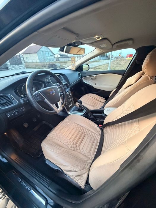 Vand Volvo V40 2.0 190cp D4 2015