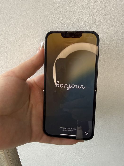 iPhone 14, 256 gb, 82% sănătatea bateriei