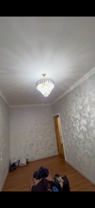 Ijaraga kvartira bollaga Chilonzor 20 kvartil 2 hona 3 hona qilingan