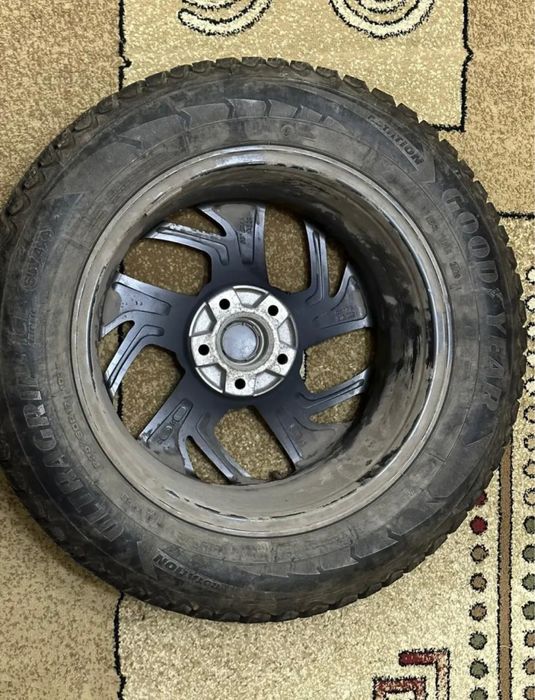 Шины с дисками 225.60.R17 зимние