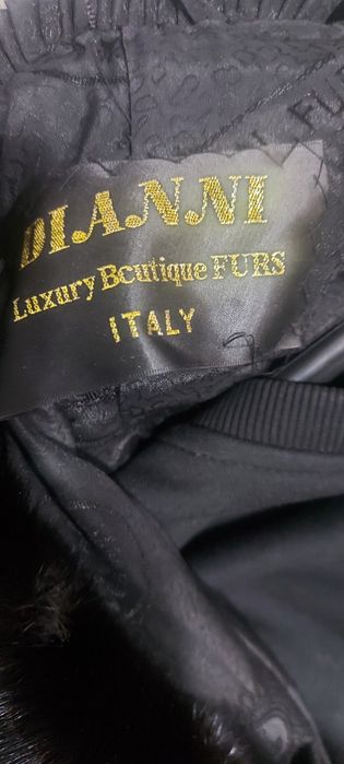 Продам норковую шубу