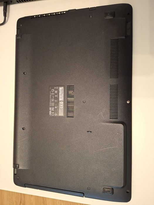 Laptop Asus + Laptop Dell (2 buc)