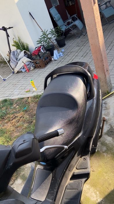 SCUTER PIAGGIO X8 400cc De Vanzare