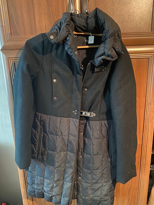 Пуховики и плащи