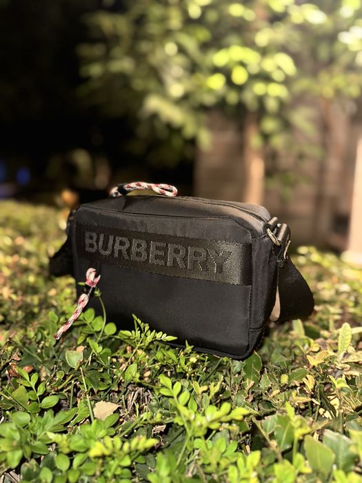 BURBERRY мъжка чанта