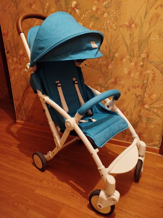 Продам детскую коляску