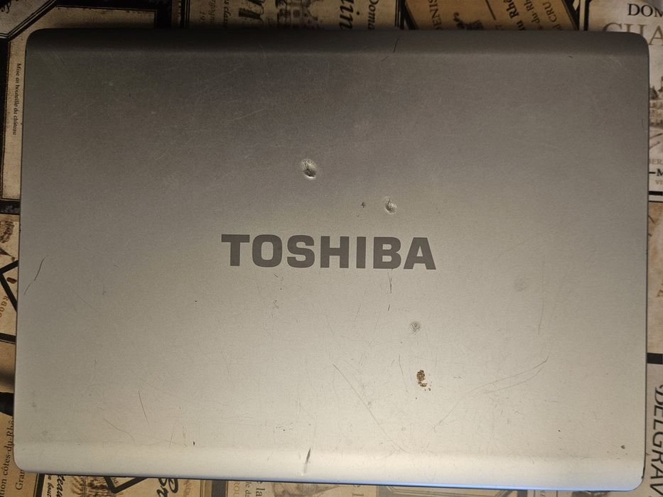 Лаптоп Toshiba Satellite L300 с T2390