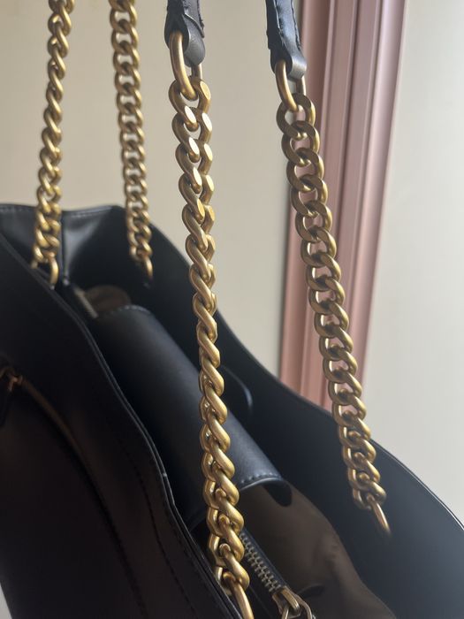 Голяма чанта Guess, Оригинална