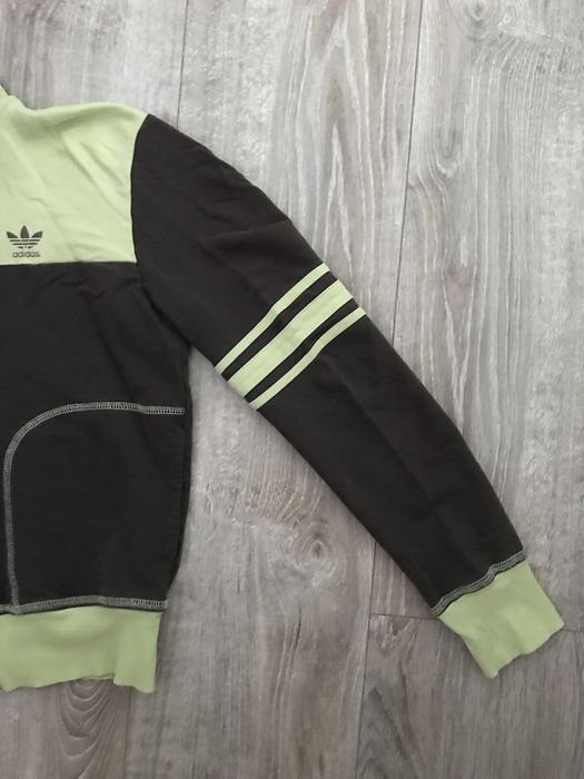 Bluza de trening Adidas nr.S