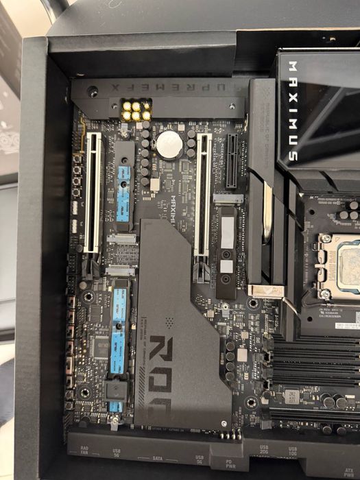 Asus Rog Maximus Z890 Extreme