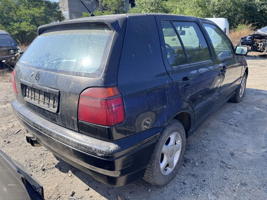 VW Golf 3 1.4i 60кс 1995г На Части