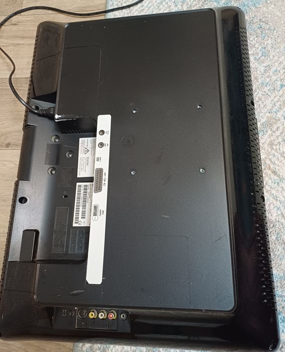 Продам телевизор