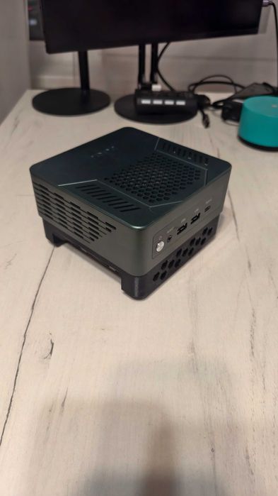 Мини пк TOPC на базе Ryzen 7 7840HS