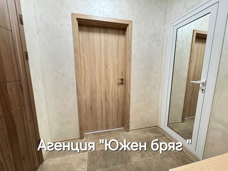 Дава се под наем Двустаен апартамент в Шумен, Пазара - 65 кв.м за 433.5 € - Снимка #3