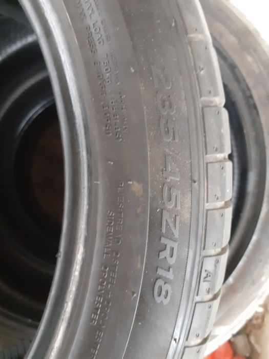 De vânzare cauciucuri r18