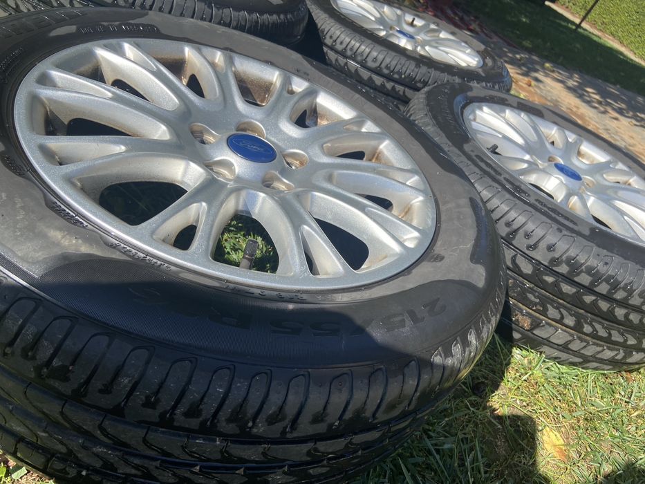 Jante ford r16 + anvelope Pirelli vara Beclean • OLX.ro