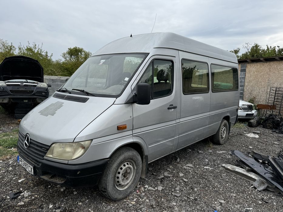 Мерцедес спринтер 313 2.2 150 кс само на части
