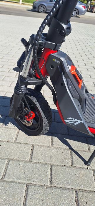 Trotineta electrica SEGWAY ZT3 Pro