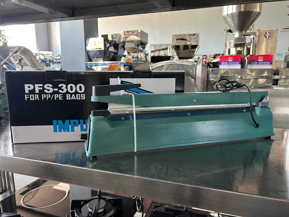 Ручной запайщик пакетов PFS-300 Zapayshik qadoqlash dazmol 30 sm