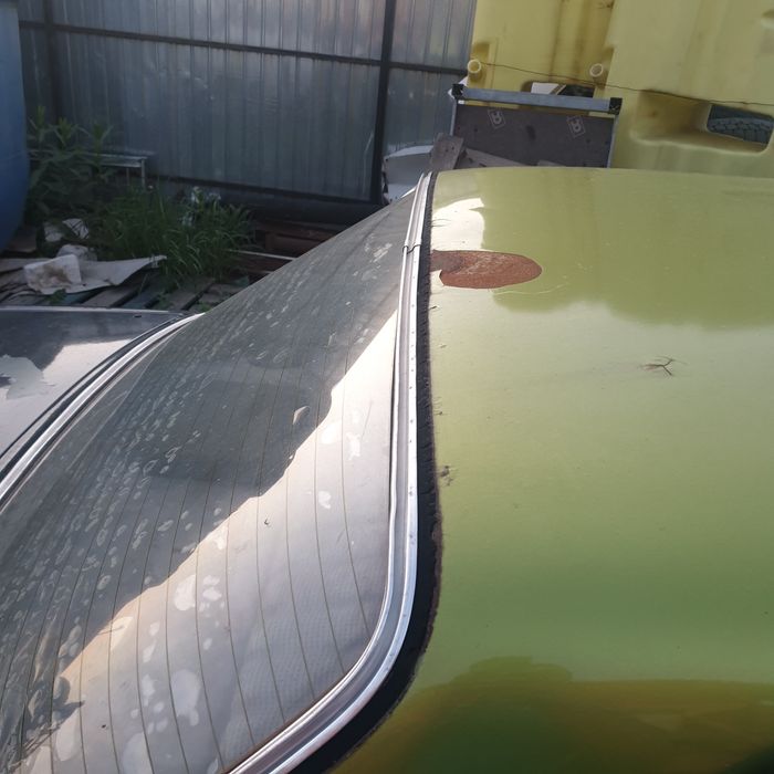 Vand sau dezmembrez  Mercedes Cobra