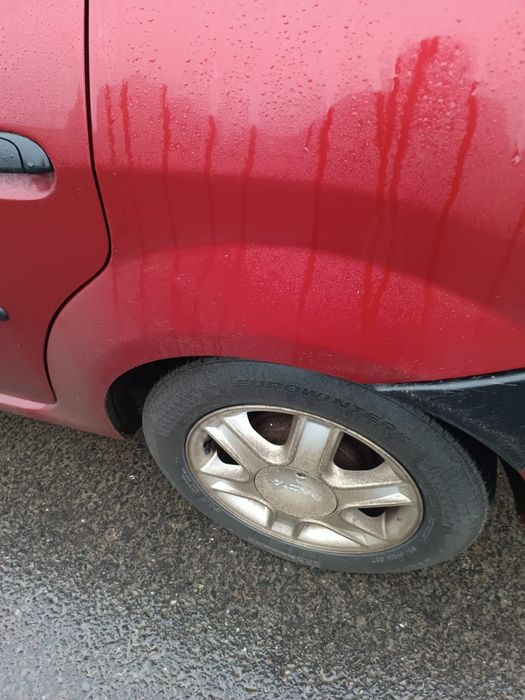 Vând Dacia Logan 2005