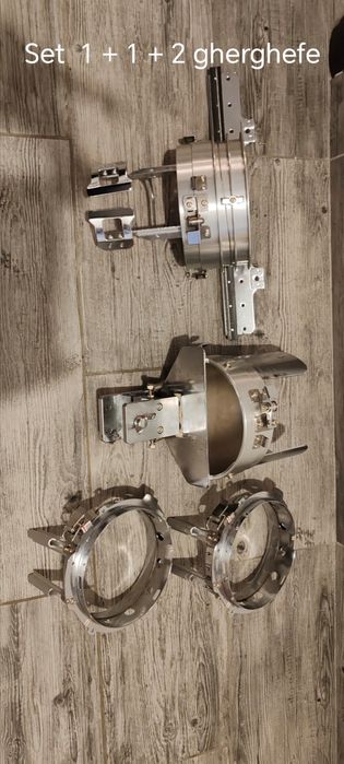 Set gherghefe, sepci, suporți, Happy