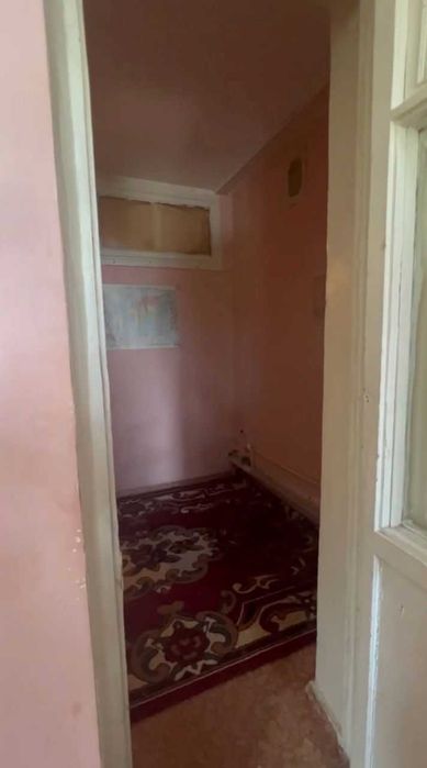 Яшнабад Дубовая, 1/2/4 Продаётся кирпияный Балкон 2\6, 42м2