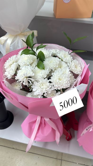 Букеты, розы, хризантемы, рускус