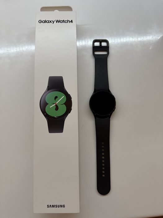 Смарт часы samsung Galaxy Watch4