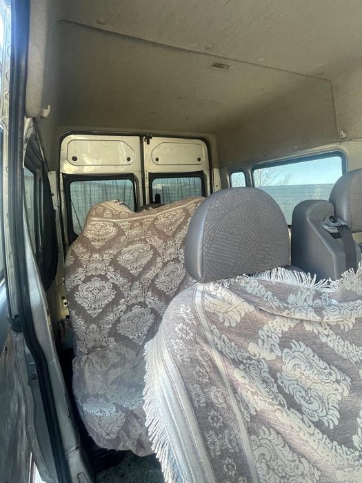 Продается бус 2007 года