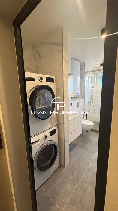 Дава се под наем Тристаен апартамент в Бургас, Център - 112 кв.м за 1047.03 € - Снимка #8