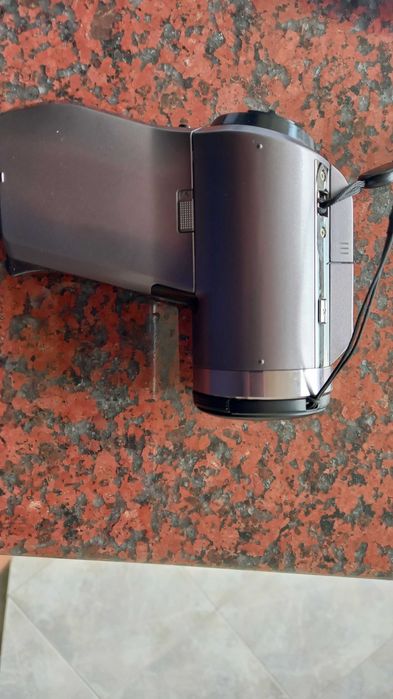 Продавам фото камера Sanyo