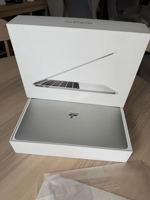 MacBook Pro 13-inch — миниатюра 2