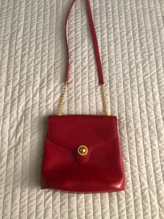 Чанти от естествена кожа