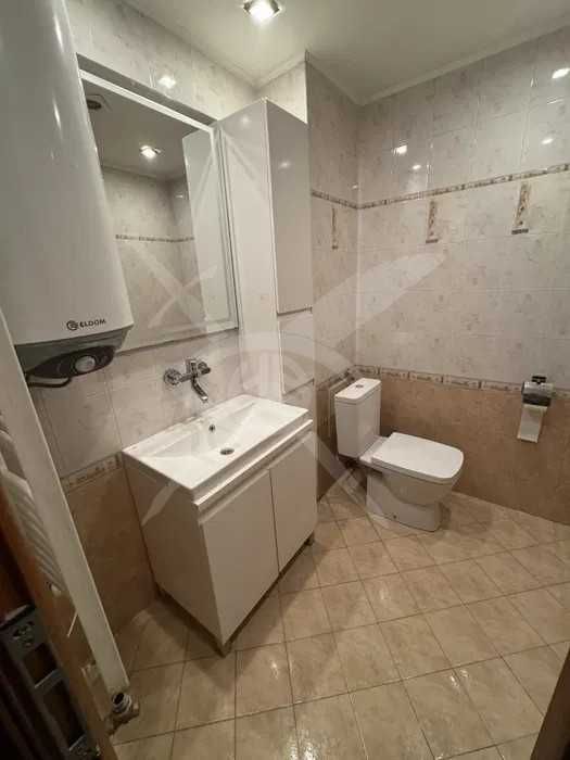 Дава се под наем Тристаен апартамент в Пловдив, Тракия - 97 кв.м за 548.25 € - Снимка #12