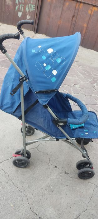 Коляска прогулочная,