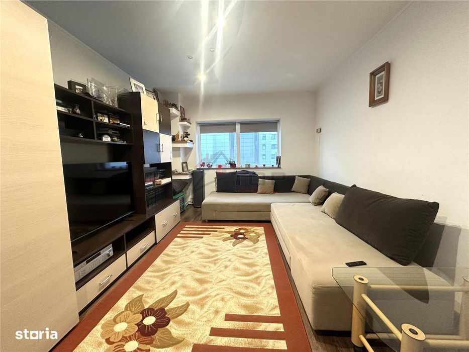 Apartament 3 camere, decomandat, 2 bai, 2 balcoane- Bulevardul Poitier