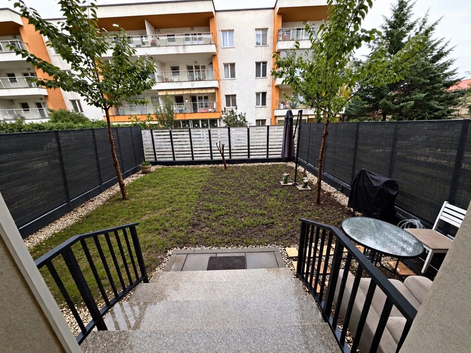 Inchiriez apartament 2 camere + curte Bragadiru